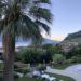 Blick vom Zimmer auf Park und Pool des Park Hotel Imperial in Limone sul Garda